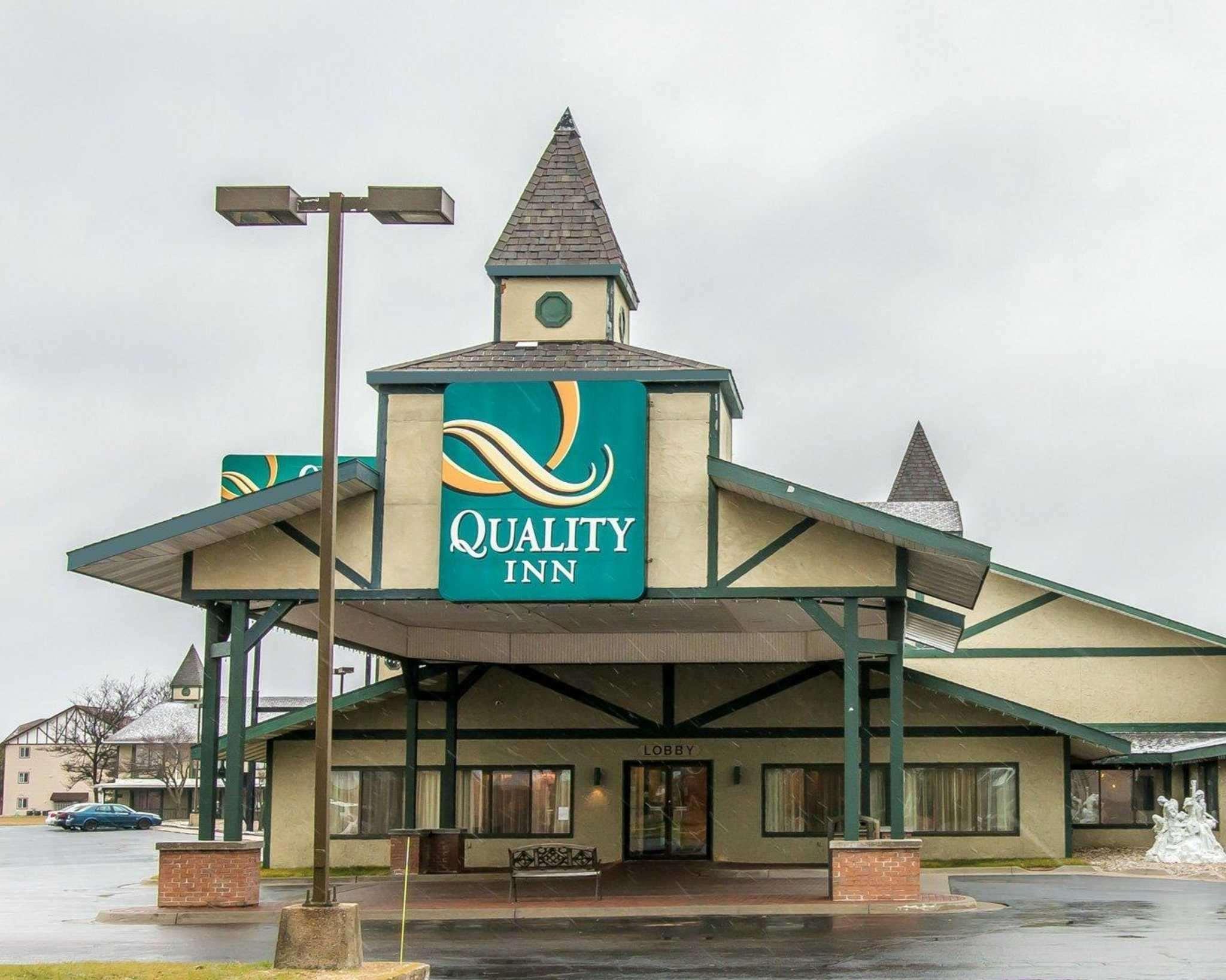 Quality Inn Of Гейлорд Екстериор снимка